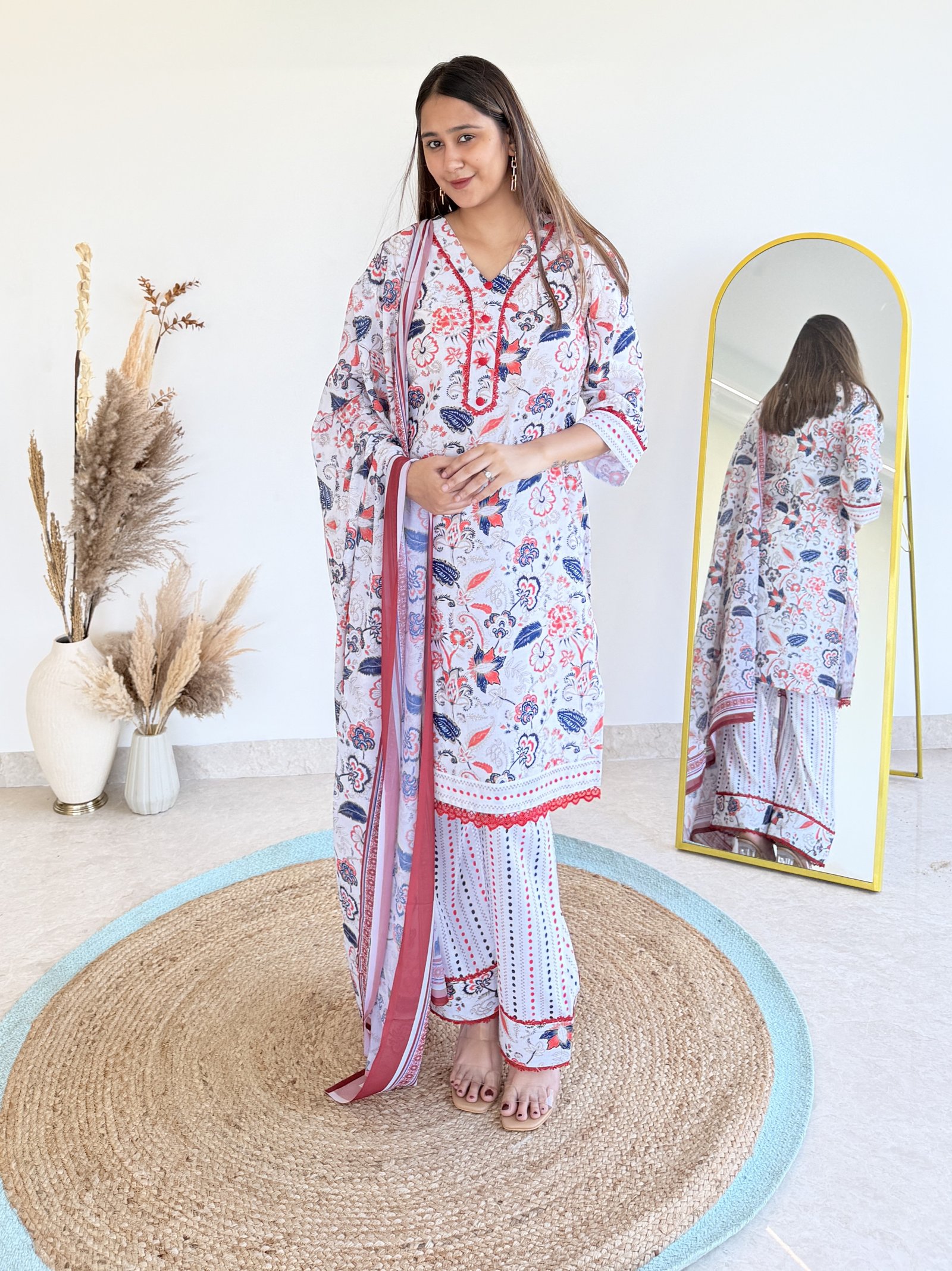 Women Pink Printed 3-Piece Kurta Set with Dupatta